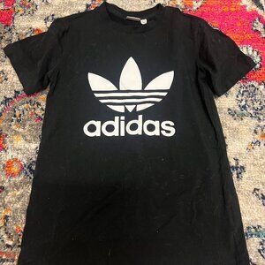 Adidas T Shirt